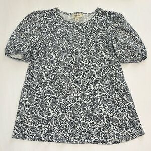 Style & Co. Women’s Black & White Floral Short Sleeve Blouse Size Medium
